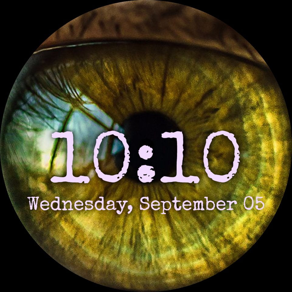 The Eye smartwatch face by Jennifer Loechler